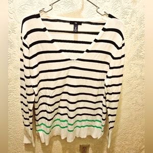 Gap womans top
